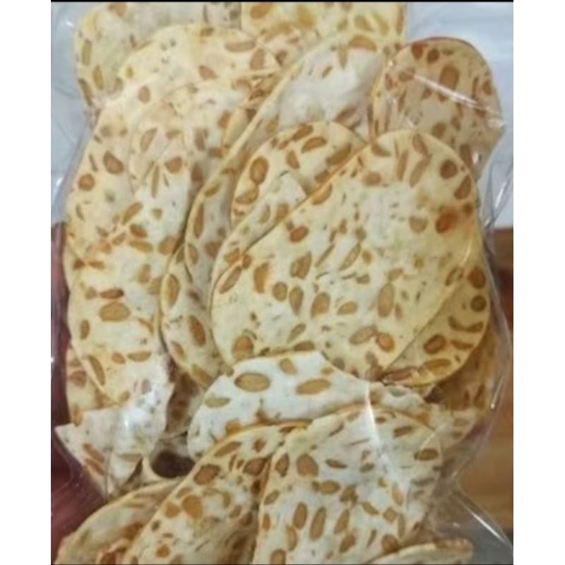 

Tempe Sagu Krispi / Keripik Tempe Sagu 1kg Asin Manis Gurih