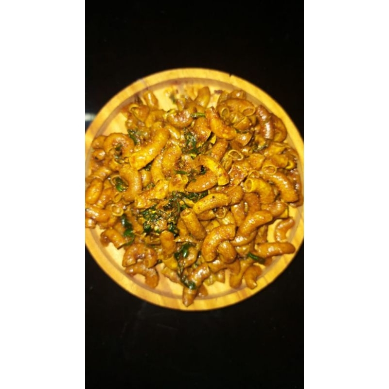

MAKARONI PEDAS DAUN JERUK