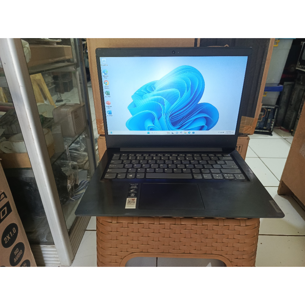 laptop lenovo ideapad S145
