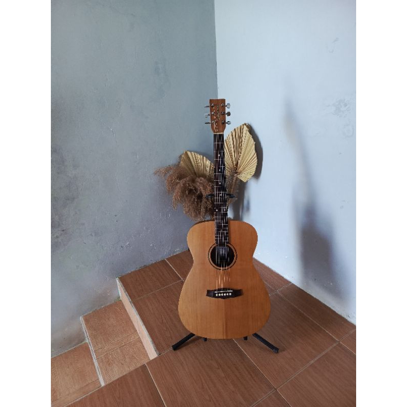 Gitar akustik elektrik merk tanglewood twro e full original mulus bekas berkualitas