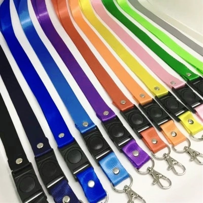 

Tali Lanyard Gantungan ID Card Polos 2cm Pengait Besi