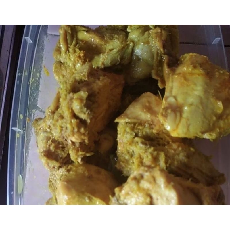 

PAHA ATAS AYAM BUMBU LENGKUAS UNGKEP ISI 5 BUAH KEMASAN THINWALL KOTAK