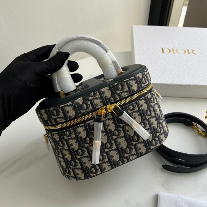 Tas Wanita Modern - Tas Jinjing Tas Selempang Wanita High Fashion