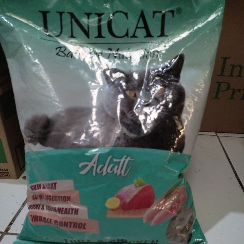 

unicat rasa ikan tuna kemasan 800g