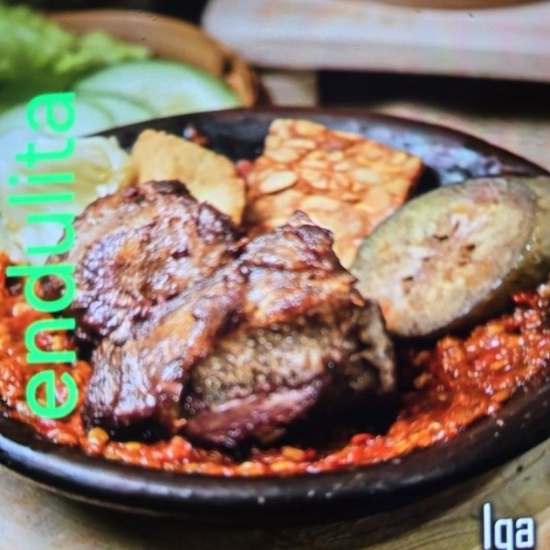 

Iga Sapi Frozen isi 2pc