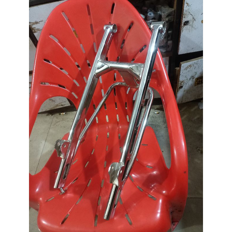 SWING ARM TIGER stabilizer bawah Swing arm model Ninja PNP TIGER bahan besi tebal krom