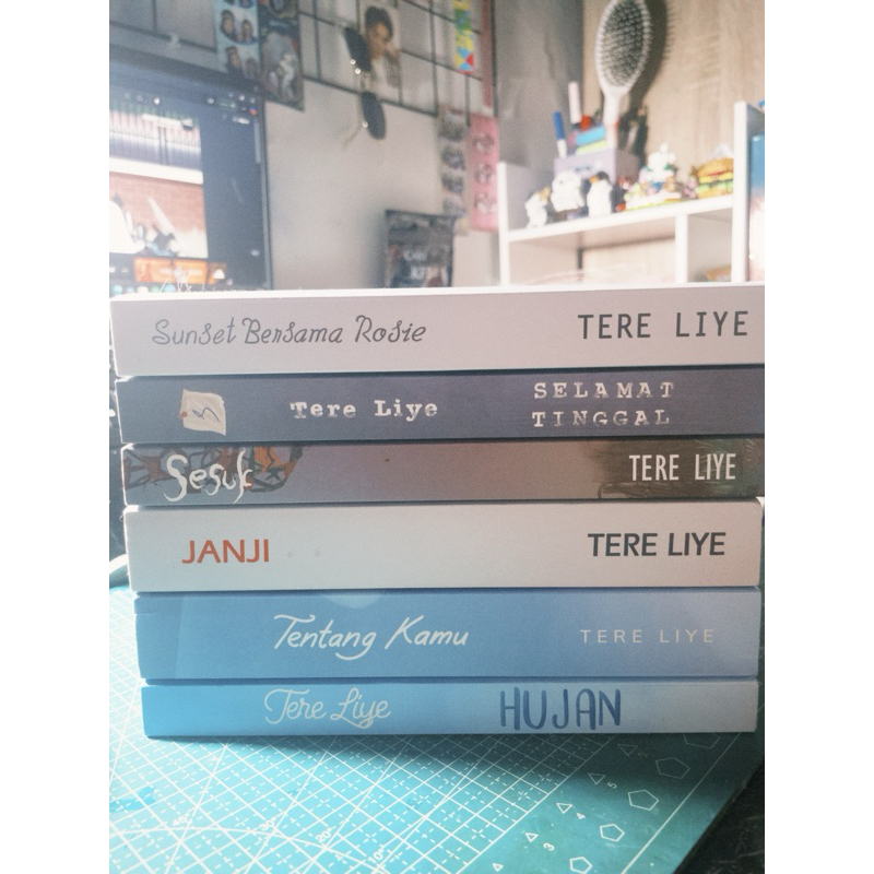 PRELOVED novel(ori)