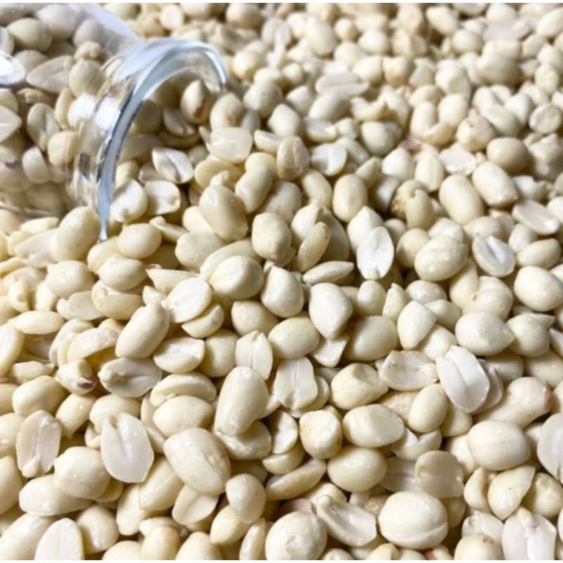 

Kacang Tanah Kupas Mentah 1 Kg 1000 gr Fresh Kualitas Bagus