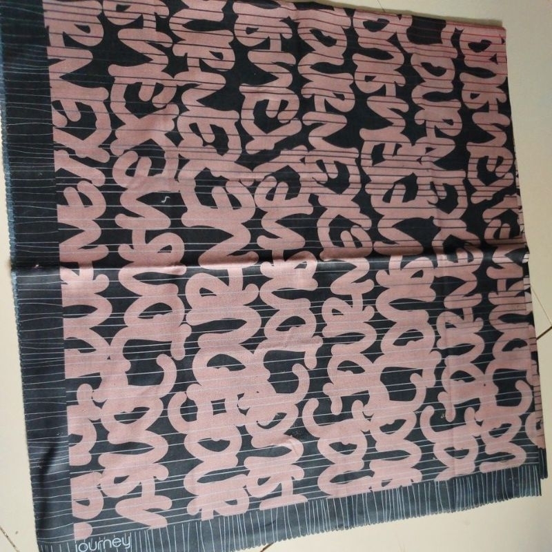 hijab segiempat hikmat, deenay, inji, fiola, journey