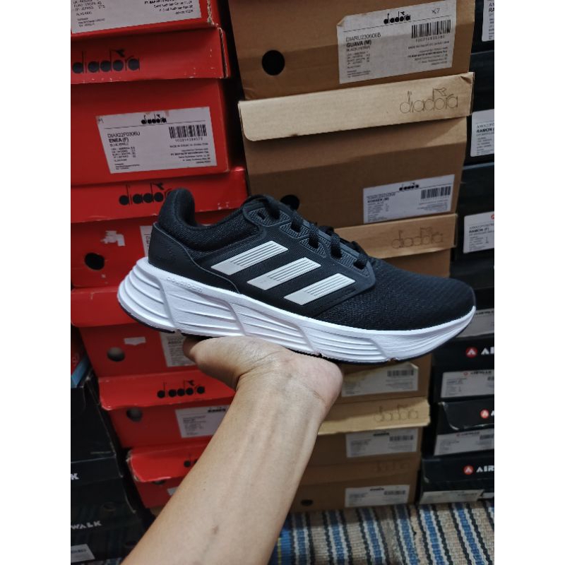 ADIDAS GALAXY 6 / Adidas Original / Unisex / sepatu sekolah hitam