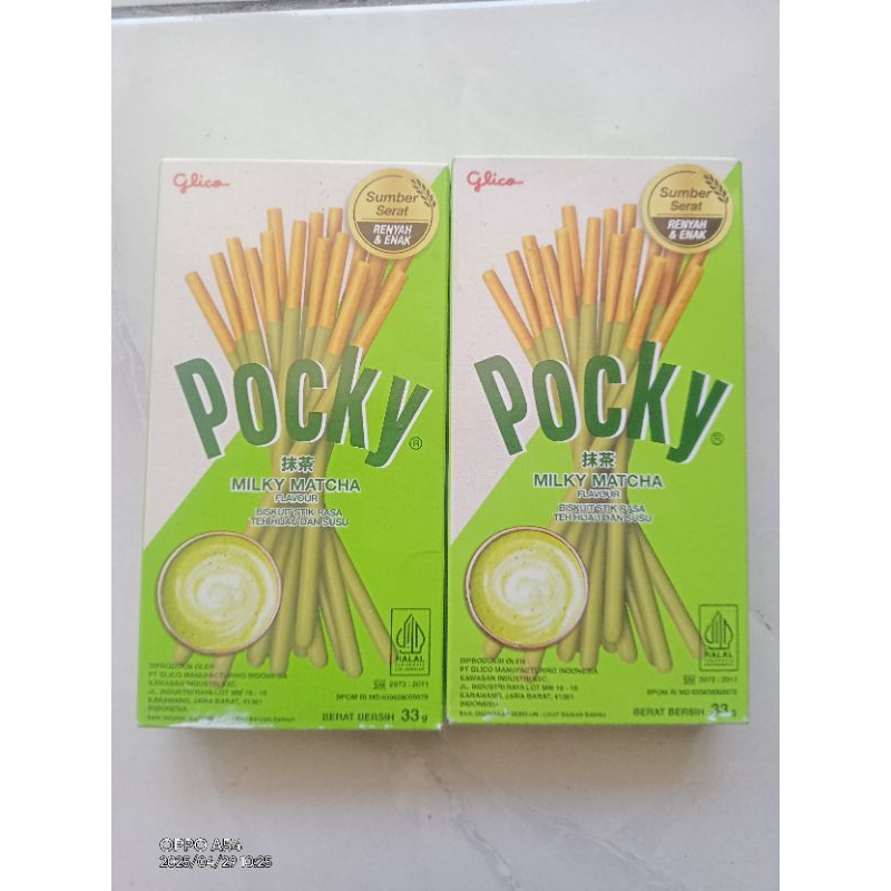

Pocky Milky Matcha 33gr Pocky besar matcha