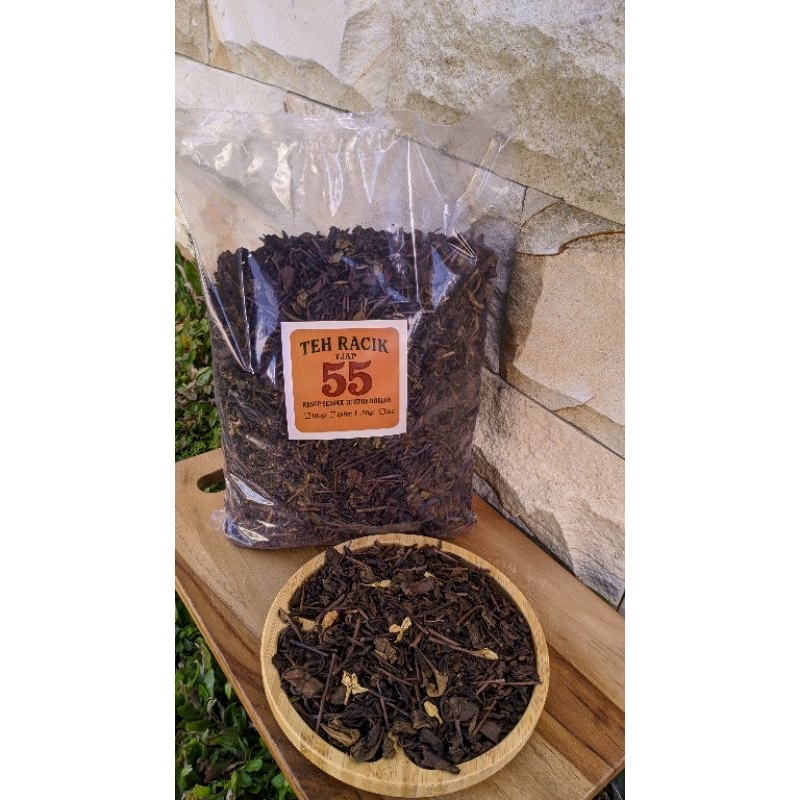 

Teh Racik Asli Solo (500gr) Teh Racik Asli Solo Tjap Mama_55 ukuran 500gr
