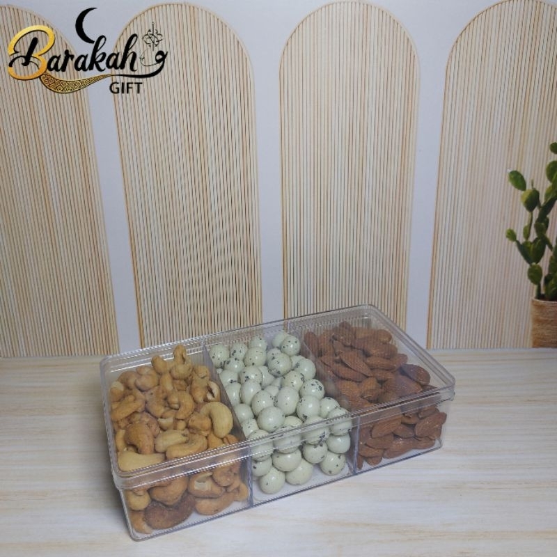 

Paket Hampers Camilan Premium 3 Sekat