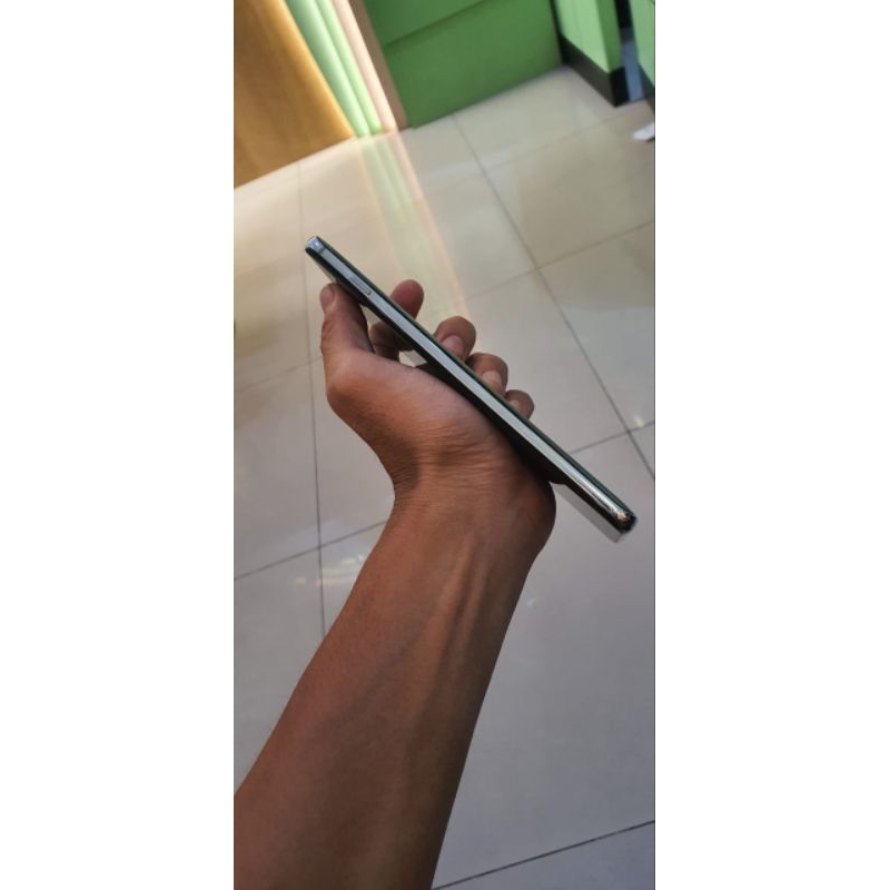 Samsung S10 Plus Minus