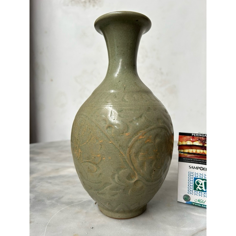 Keramik China Kuno Dinasty Vas Guci Seladon Song Ukir antik