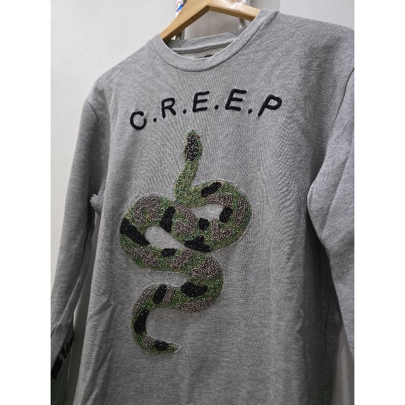 Zara Man SNVKE Grey Sweater. Very Very Limited. 100% original. baju lengan panjang pria Zara motif u