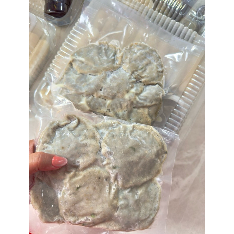 

Pempek Kulit Tenggiri isi 10pcs