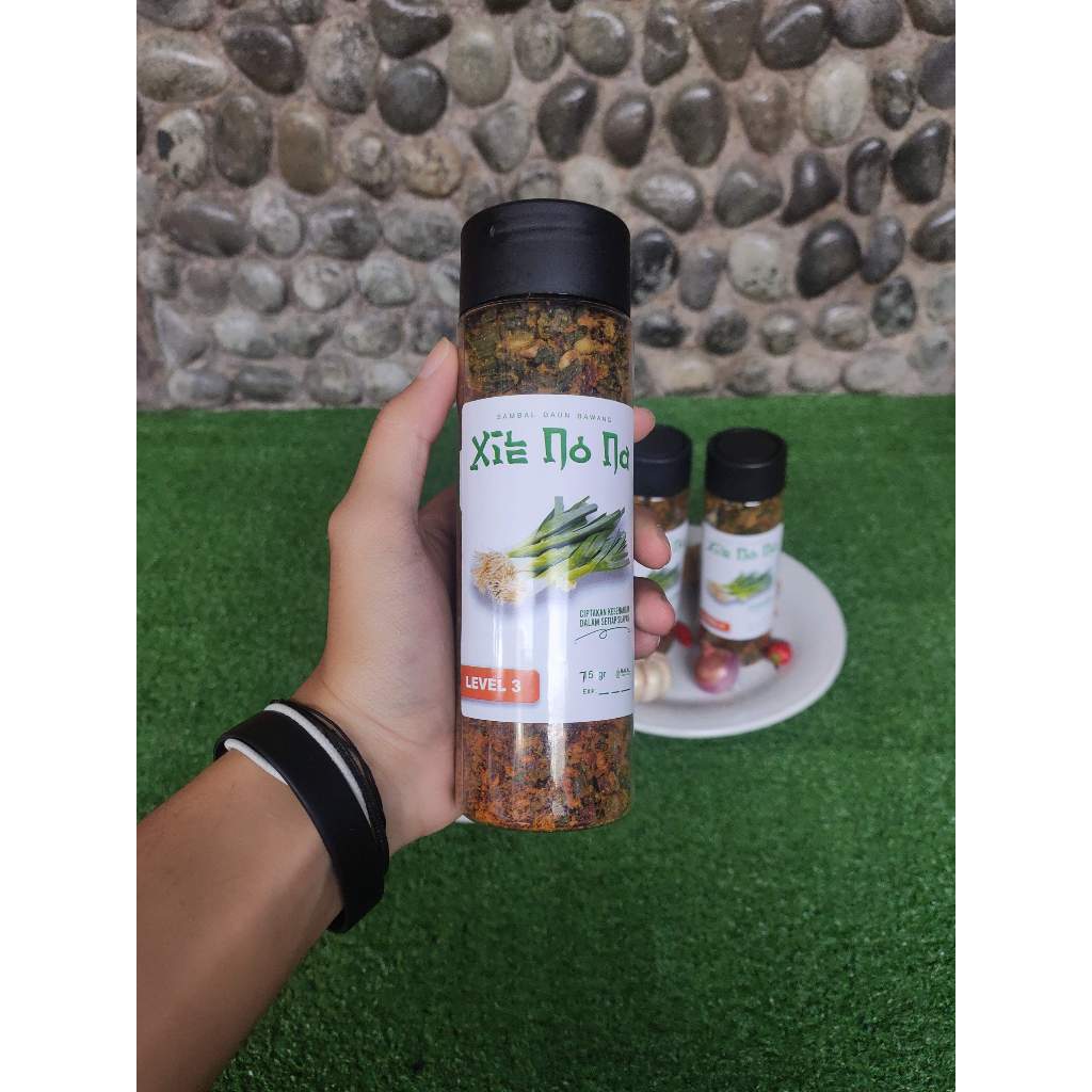 

[ Level 3 ] Xie No Na - Sambal Kering Daun Bawang Goreng [ 100% ORIGINAL ]