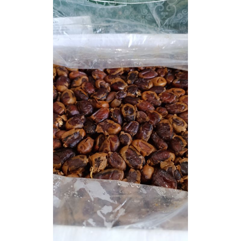 

Kurma Khalas Barari Dus 10kg