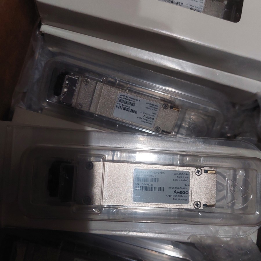 Juniper 740-032986 QSFP 40GB SR4 MMF OM3 100M
