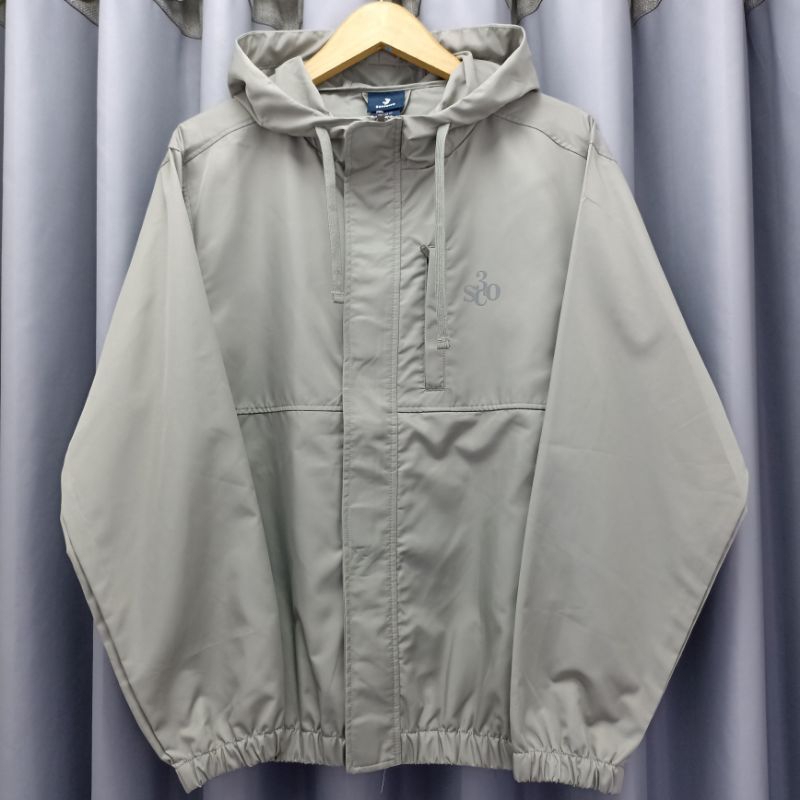 3SECOND - JAKET PARASUT / WINDBREAKER PRIA REGULAR FIT ORIGINAL 3SECOND