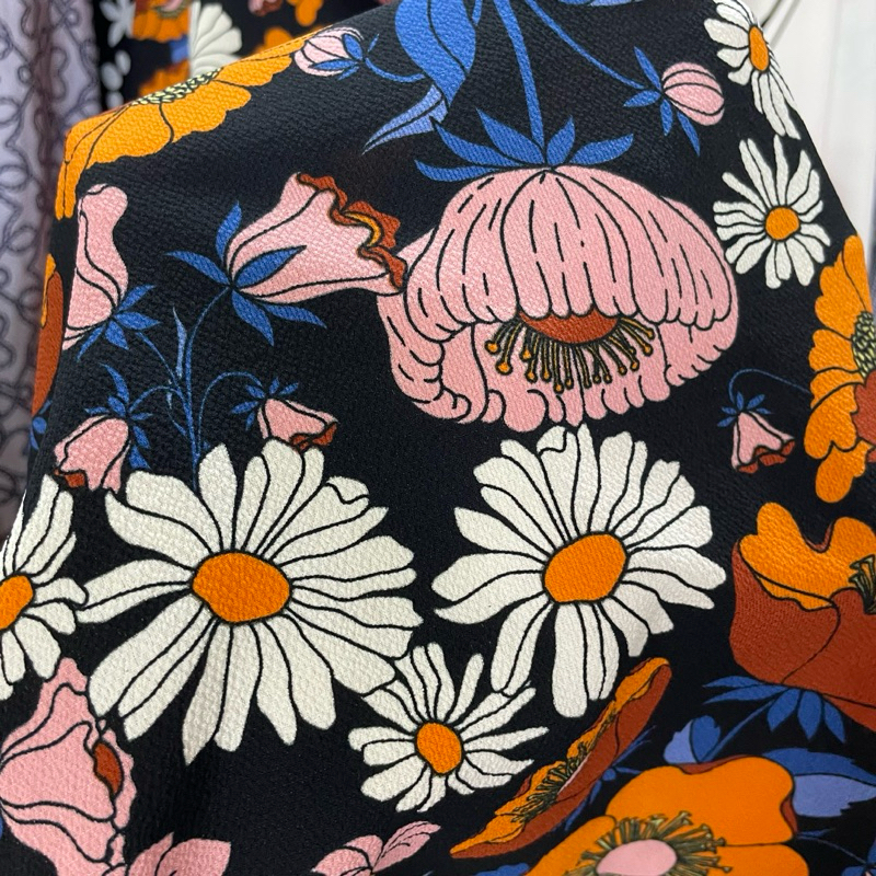 kain crepe crinkle motif bunga premium - kain zara crepe - kain crepe luxury - kain crepe style prem