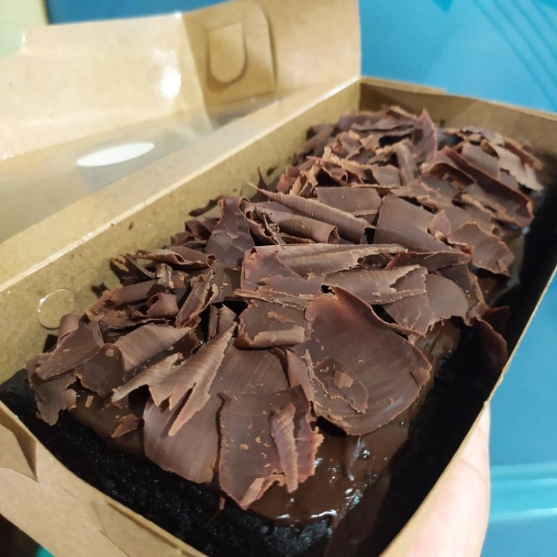 

Brownies Kukus Full Topping MJ