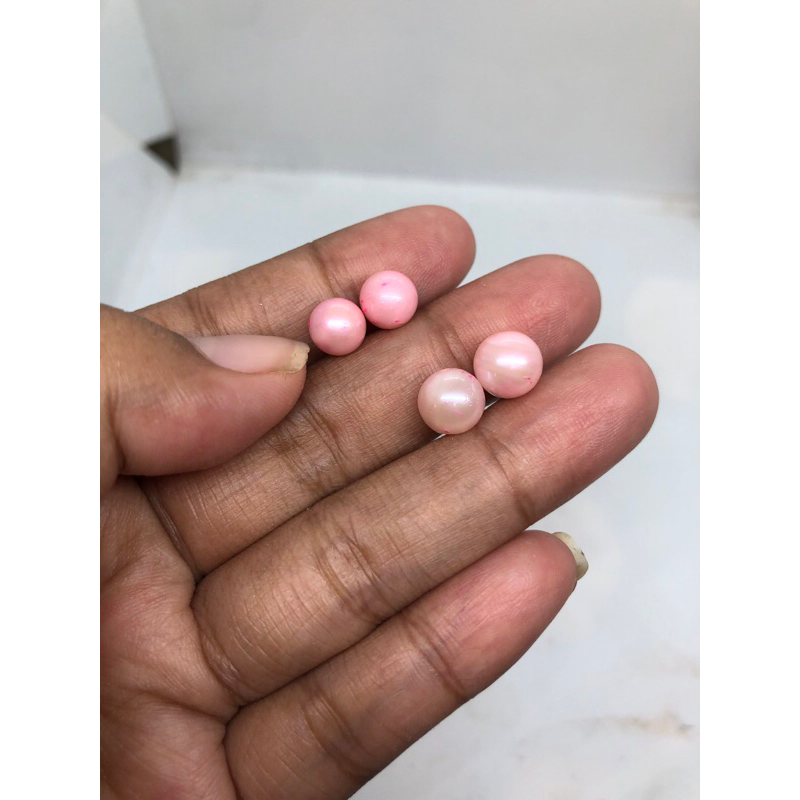 butiran mutiara air laut pink white pink