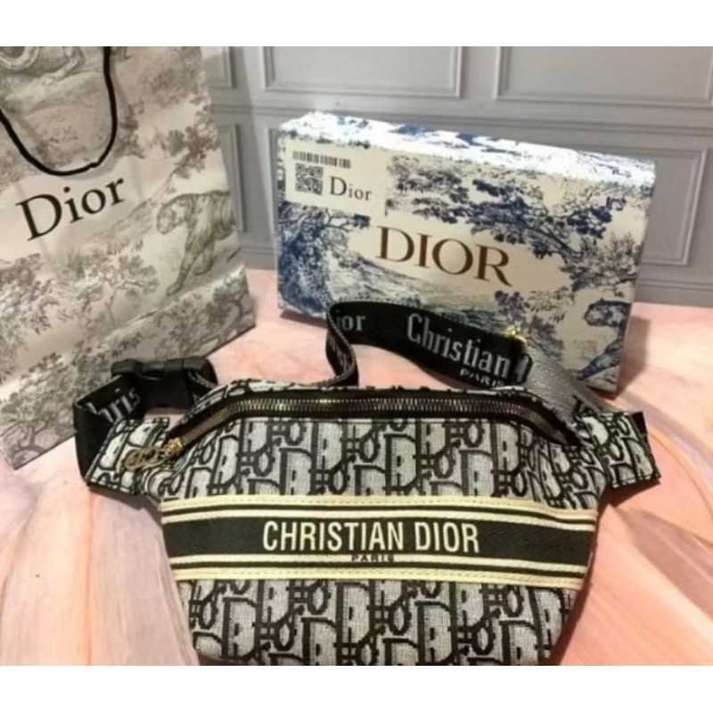 Waistbag super Premium bahan tebal full embos Diyor . Include Box, sertifikat