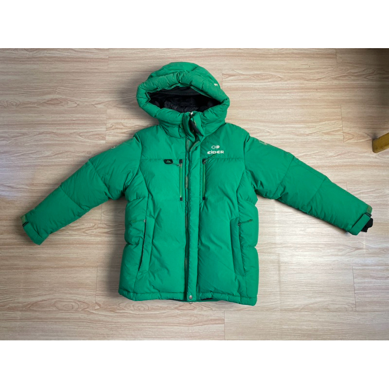 jaket bulang merk eider
