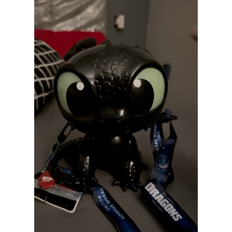 

Popcorn Bucket Toothless