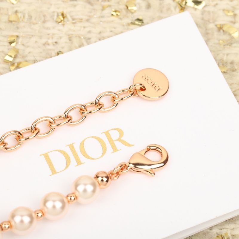 DIOR CD BEE POWDER PEARL BRACELET / GELANG DIOR MIRROR QUALITY