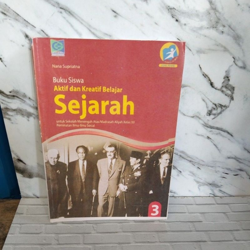 sejarah SMA kelas 12