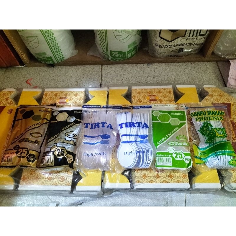 sendok giok bening,giok putih susu,sendok Tirta bening,putih susu,garpu giok. bening,garpu phoenik p