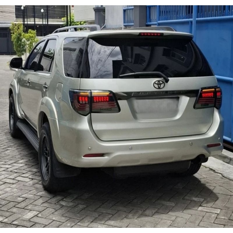 stoplamp Fortuner vnt 2012-2013-2014-2015 stoplamp grand Fortuner TRD 2012-2015