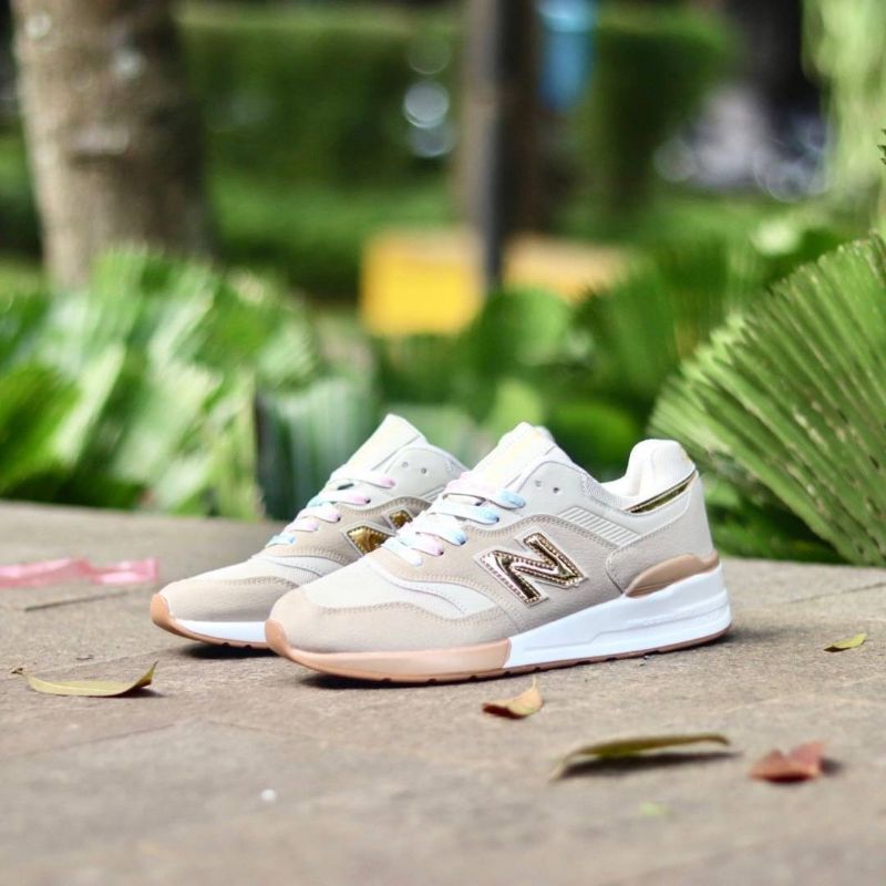 SEPATU SNEAKERS WANITA 997s IMPORT PREMIUM