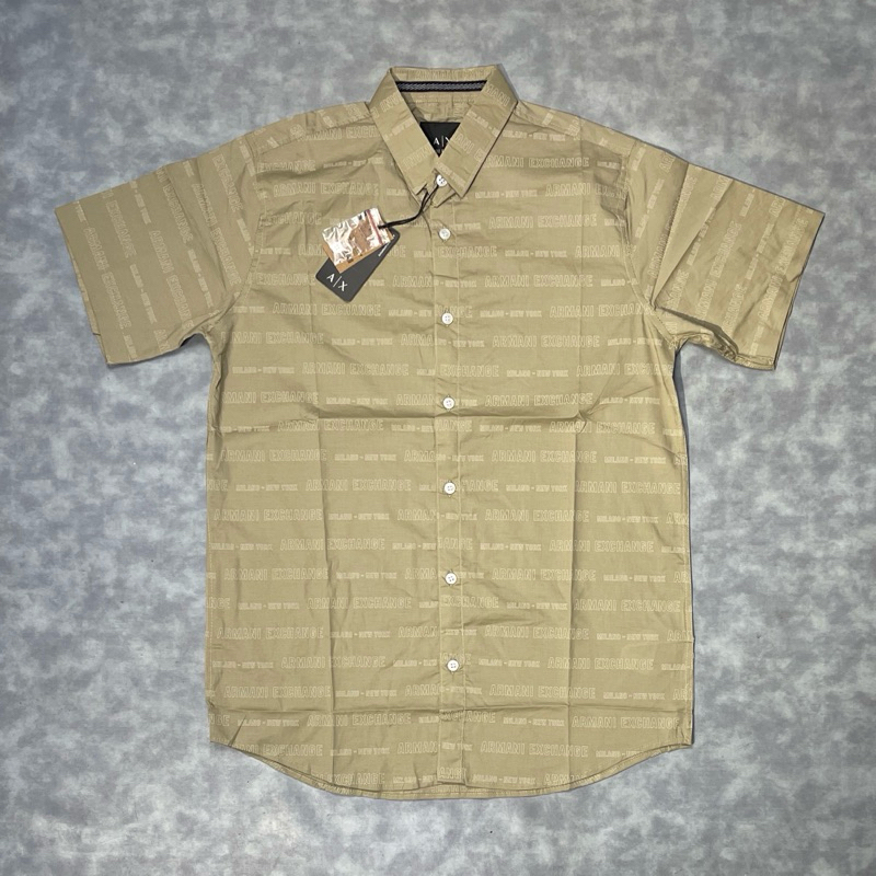 kemeja lengan pendek brend premium Outfit