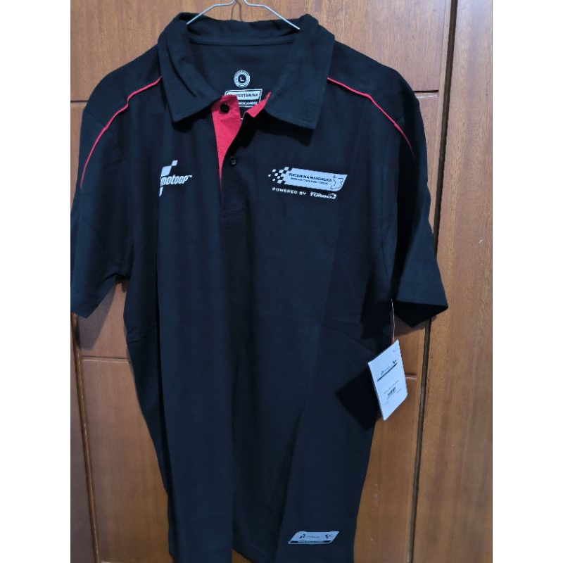 Kaos Official Pertamina Masih Baru
