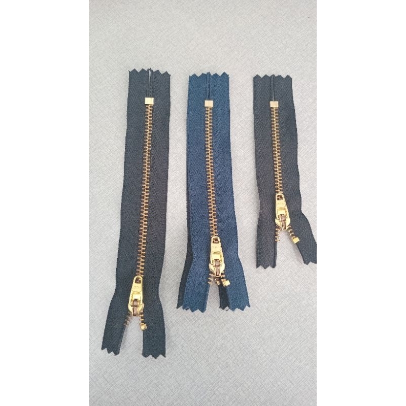 resleting / rit / zipper YKK levis.. resleting levis YKK original