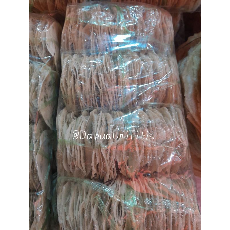 

Kerupuk Kamang/Ubi/Opak-ukuran Kecil Oleh-oleh khas Bukittinggi