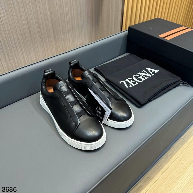 SEPATU SNEAKER PRIA IMPORT BRANDED