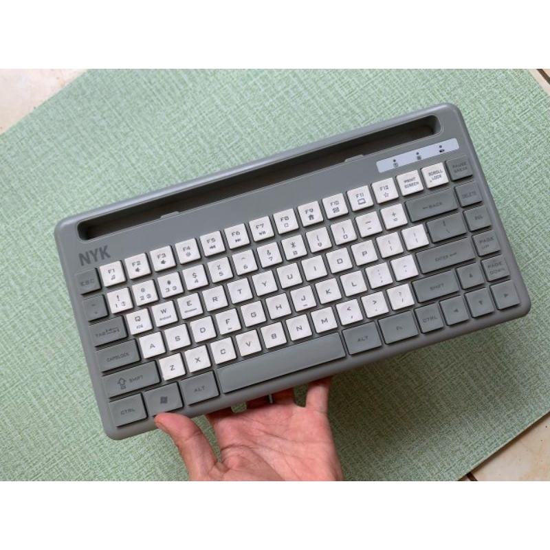 keyboard komputer laptop tablet smartphone wireless bluetooth merk nyk k50 seken second bekas normal