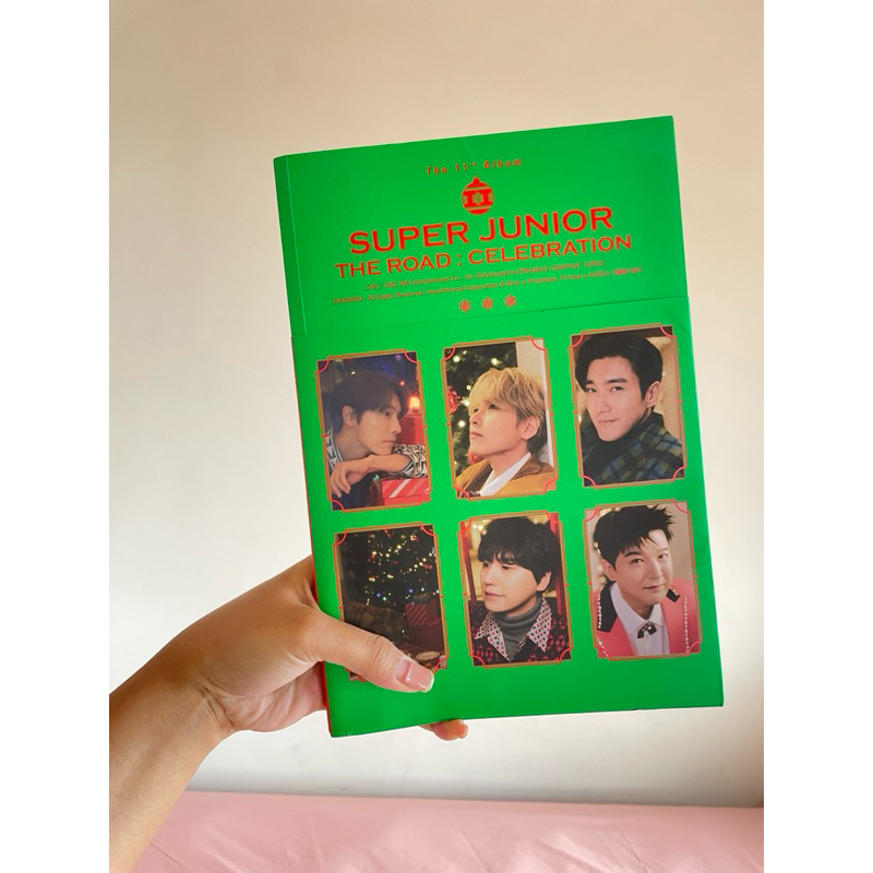 the road: celebration album super junior