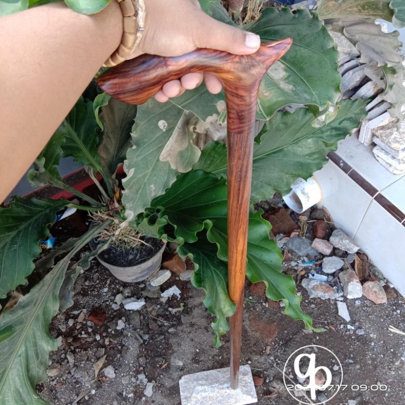 TONGKAT JALAN 1 METER TONGKAT JALAN KAYU SONOKELING