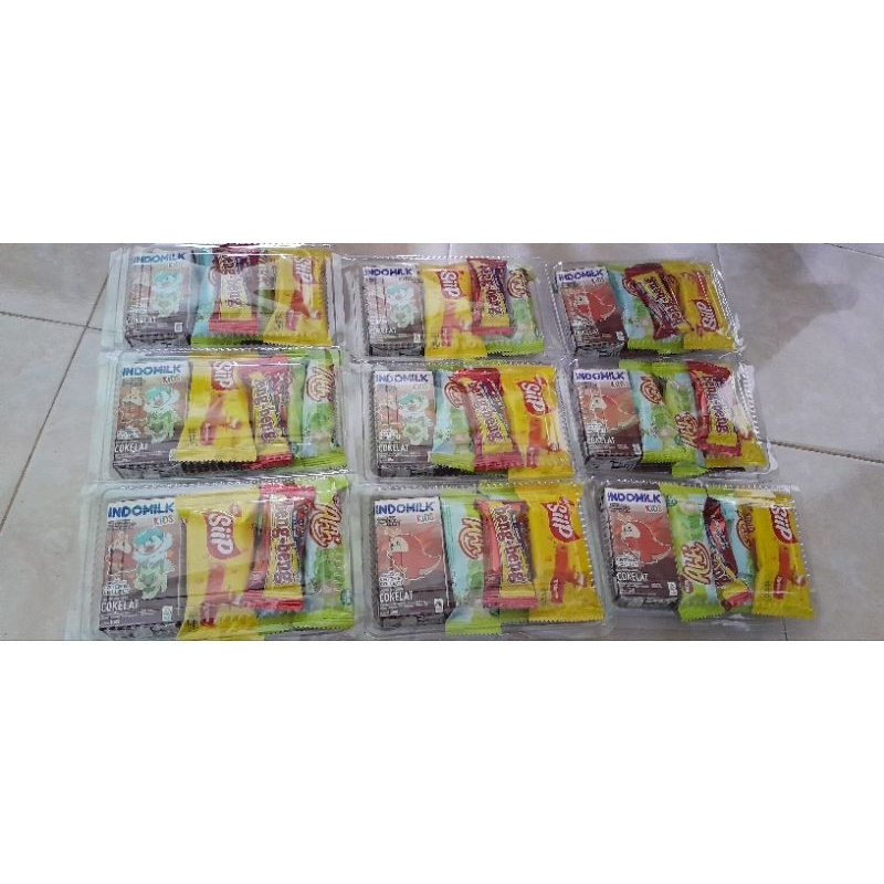 

hampers jajan anak / jajan anak / murah / enak / lengkap