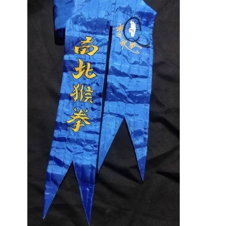 Sabuk biru duplikat warga ikspi kera sakti