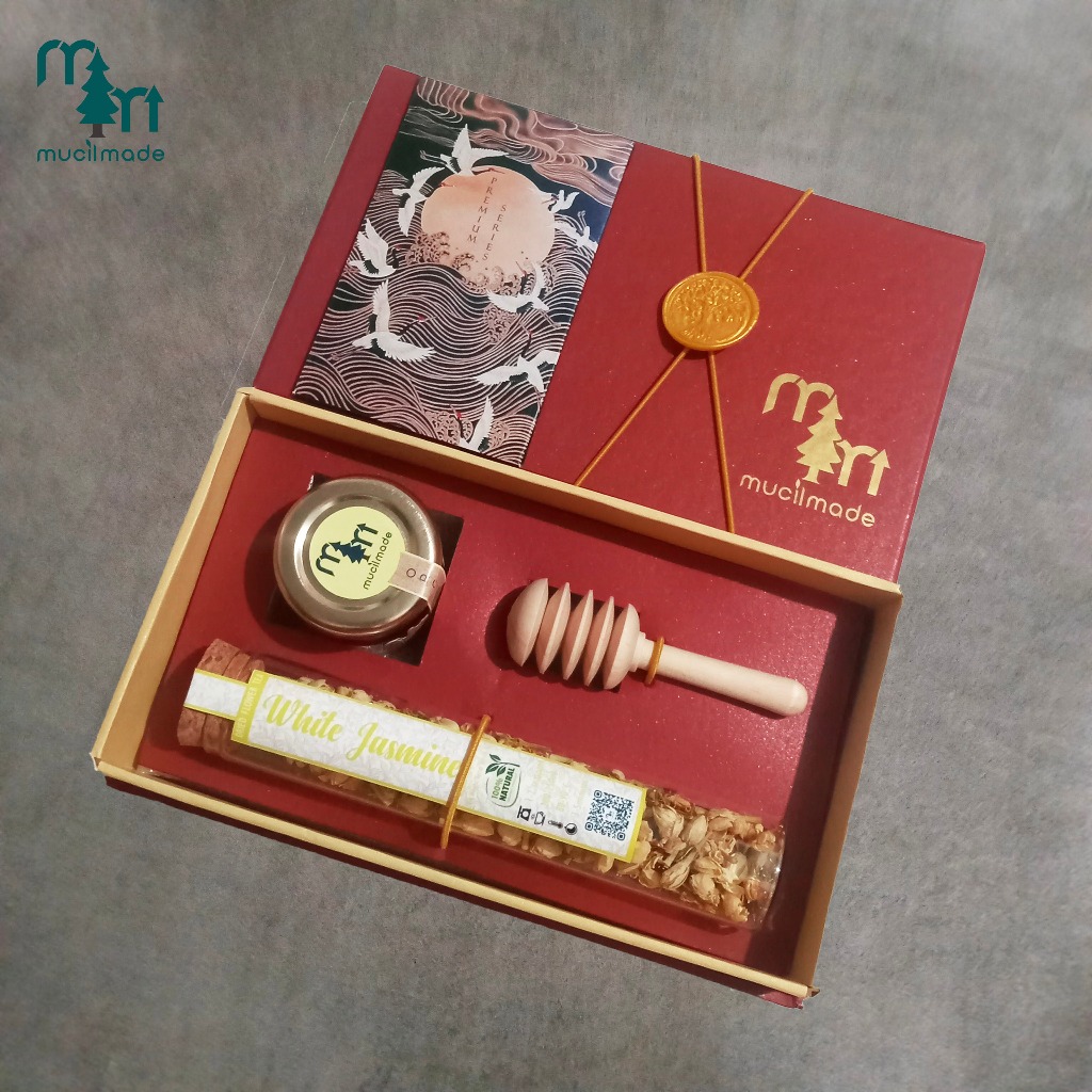 

SET MINI HAMPERS KADO HADIAH GIFT SOUVENIR 2025 WEDDING SOUVENIR PERUSAHAAN ACARA PROMOSI KANTOR HAMPERS BAYI 1 BULANAN MANYUE NEWBORN BABY ONE MONTH SOUVENIR ANNIVERSARY HADIAH ANNIV KADO ANAK LUCU