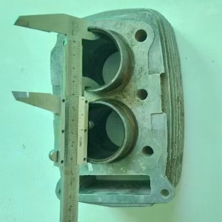 Blok Cylinder cilinder head 1 motor Honda CB 125 twin