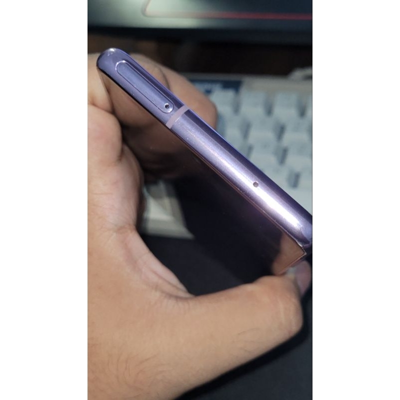 Tatakan Frame ORIGINAL LCD S20 FE Lavender