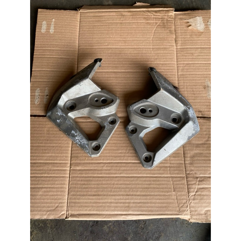 Kupingan breket dudukan lampu depan tiger barong kupingan barong tiger lama tiger revo barong origin